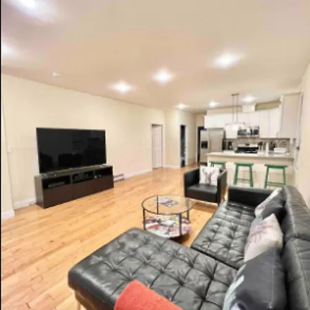 Park Slope Brownstone, Private Room, Private Bath
